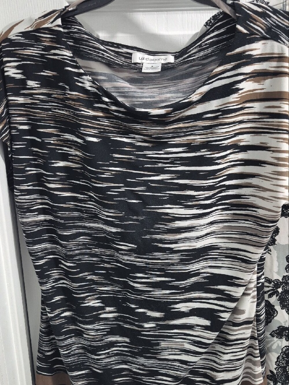 Liz Claiborne Black/White/Brown And east 5th Black/white 2 Piece Set - Picture 3 of 8